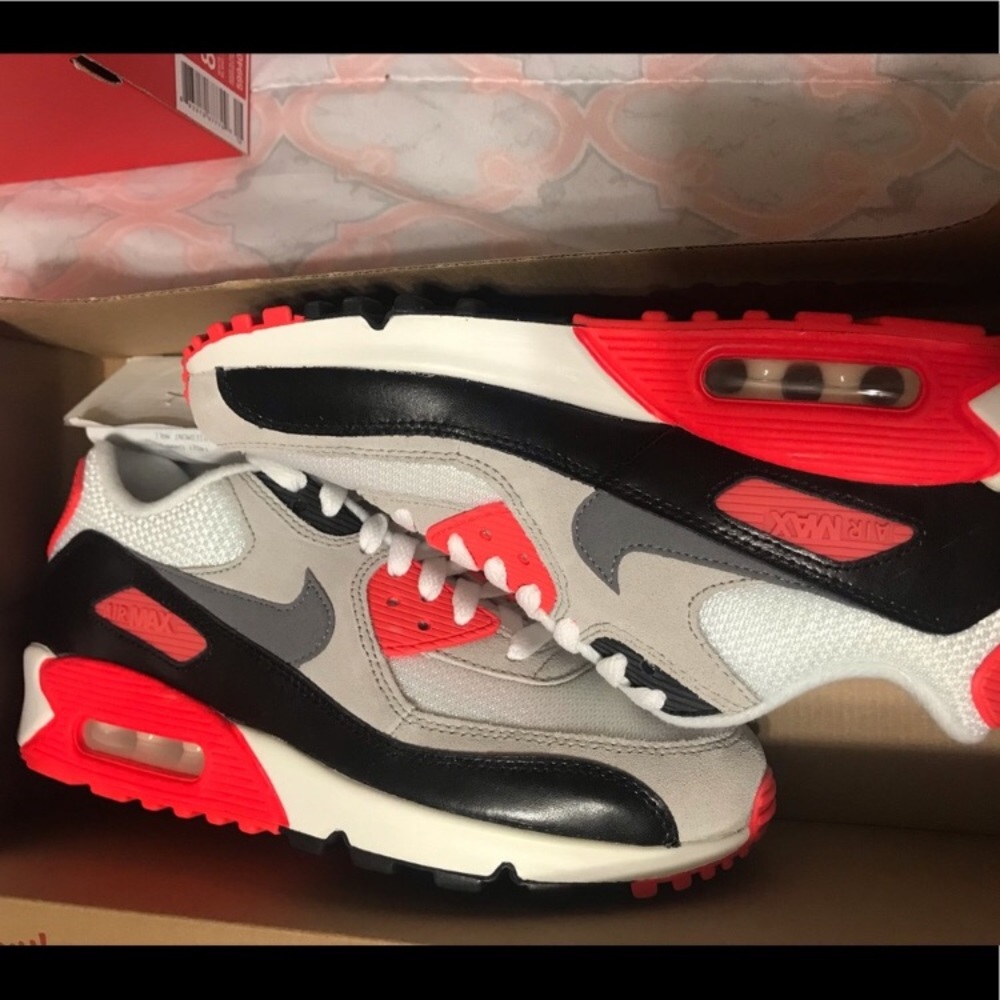 Nike Air Max 90 - Brand New! - Picture 2 of 4